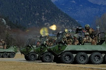 Soi xe địa hình ATV của bộ binh cơ giới Trung Quốc