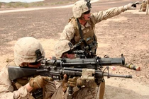 Mổ xẻ súng trường số 1 của Lính thủy đánh bộ Mỹ