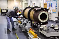 Tiết kiệm USD, Mỹ tái sử dụng tên lửa đạn đạo cũ