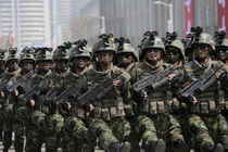 Tường tận khẩu súng lạ của đặc nhiệm Triều Tiên