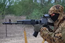 Vì sao Quân đội Nga vẫn "kết" súng trường AK-74?