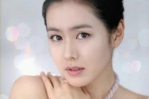 Đoán đường con cái qua tướng mạo phụ nữ 