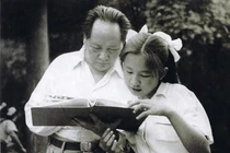 Chuyện tình éo le của con gái Mao Trạch Đông