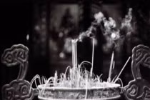 Thú vị vua Minh Mạng trổ tài cầu mưa 