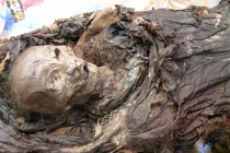 Bên trong những ngôi mộ ướp xác ở Việt Nam 