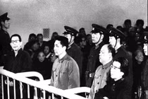 Cuộc đấu phong thủy của “lũ bốn tên” tại Trung Nam Hải 