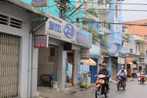 Quý bà bị cắt cổ trong khách sạn