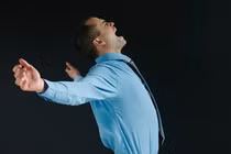 Kiềm chế cơn giận, vơi bớt khổ đau 