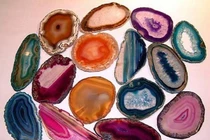 Những đá quý rinh tài rước lộc cho gia chủ 