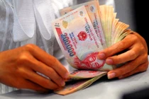 Tiến sĩ, hưu trí, osin: Ai lương cao hơn?