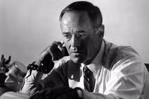 Chuyện thật về “Điện thoại đỏ” giữa Liên Xô và Mỹ 