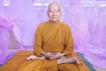 Tượng sáp HT.Thích Thanh Từ 