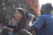 Huyền Chip thừa nhận "cường điệu hóa" trong sách 