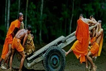 Độc đáo bức ảnh nhà sư Khmer ở chùa Hang