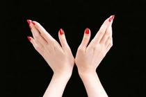 Xem dáng tay chân đoán giàu sang phú quý