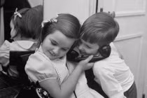 Ảnh “độc” của LIFE: Gọi điện cho ông già Noel năm 1947 