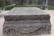 Bí ẩn sập rồng có đôi tay phụ nữ độc nhất trời Nam 