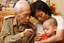 Ảnh chưa từng công bố về Tướng Giáp 