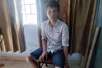 Khởi tố đối tượng dùng cuốc cướp tiệm vàng ở Quảng Nam