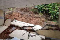 Quảng Nam: Mưa lớn khiến một điểm trường bị sập