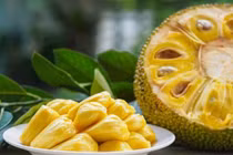 Những loại trái cây đừng ăn nhiều nếu không muốn nổi mụn