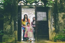 Tết Giáp Thìn 2024, chọn tuổi nào xông đất để mang lại tài lộc 