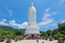 Khám phá Sơn Trà - điểm check in siêu đẹp ở phố biển Đà Nẵng