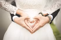 Năm 2024, 5 con giáp sẽ lên xe hoa, hạnh phúc viên mãn