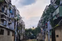 Đà Nẵng: Nhếch nhác chung cư cũ nát giữa trung tâm thành phố