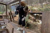 Màn chứng tỏ sức mạnh đàn ông của Trấn Thành hài không tả