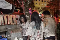 Cháy nhà ba tầng, ba người mắc kẹt bên trong