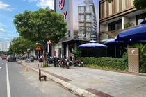 Không cho ô tô đỗ trước cửa, có vi phạm pháp luật?