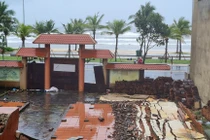 Những công trình dang dở bỏ hoang ven biển Đà Nẵng