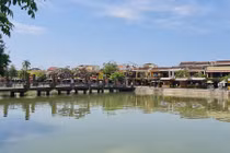 Bán vé tham quan… phố cổ Hội An tĩnh lặng