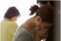 Lên trông cháu 2 tháng, lúc về mẹ chồng tính theo giá giúp việc