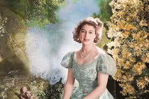 Ảnh hiếm: Xiêu lòng nhan sắc lộng lẫy của Nữ hoàng Elizabeth II