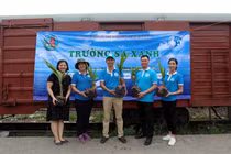 Chương trình Trường Sa xanh đưa hàng nghìn cây xanh, cờ tổ quốc tới biển đảo