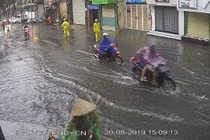 Thời tiết hôm nay 14/4: Cả nước có mưa, nhiều nơi đề phòng lốc, sét