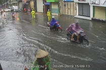 Thời tiết hôm nay 14/4: Cả nước có mưa, nhiều nơi đề phòng lốc, sét