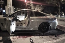 Hai người đi xe BMW bị chém vì tiếng pô quá to 