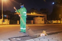 Khi cả xã hội ở nhà cách ly an toàn thì những người này vẫn ở ngoài đường