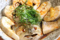 Hấp cá đừng cho thẳng vào nồi, thêm 1 bước cá hấp thơm ngon