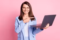 Độc chiêu giúp pin máy tính xách tay dùng cả ngày không cần sạc