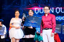 Dương Hoàng Yến ngồi “ghế nóng” tại Sing Out Loud mùa hai