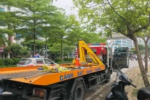 CSGT Hà Nội xử lý vi phạm, tuyên truyền đảm bảo ATGT