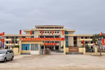 Quảng Bình: Quan xã liên tiếp xin thôi chức vụ và những lùm xùm