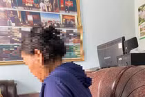 Người vợ bị chồng đánh từ lúc thanh xuân tới khi lên chức bà