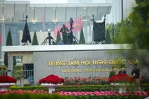 Xem CSCĐ bồng súng, trang bị hiện đại bảo vệ Đại hội Đảng lần thứ XIII