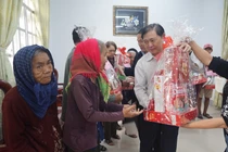 Chủ tịch VUSTA Phan Xuân Dũng thăm, chúc Tết bà con Ninh Thuận