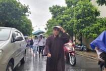 Sư thầy 40 tuổi dự thi tốt nghiệp THPT Quốc gia 2022